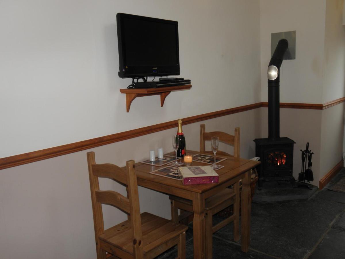 Ferienwohnung Old Bakehouse Holmrook Exterior foto