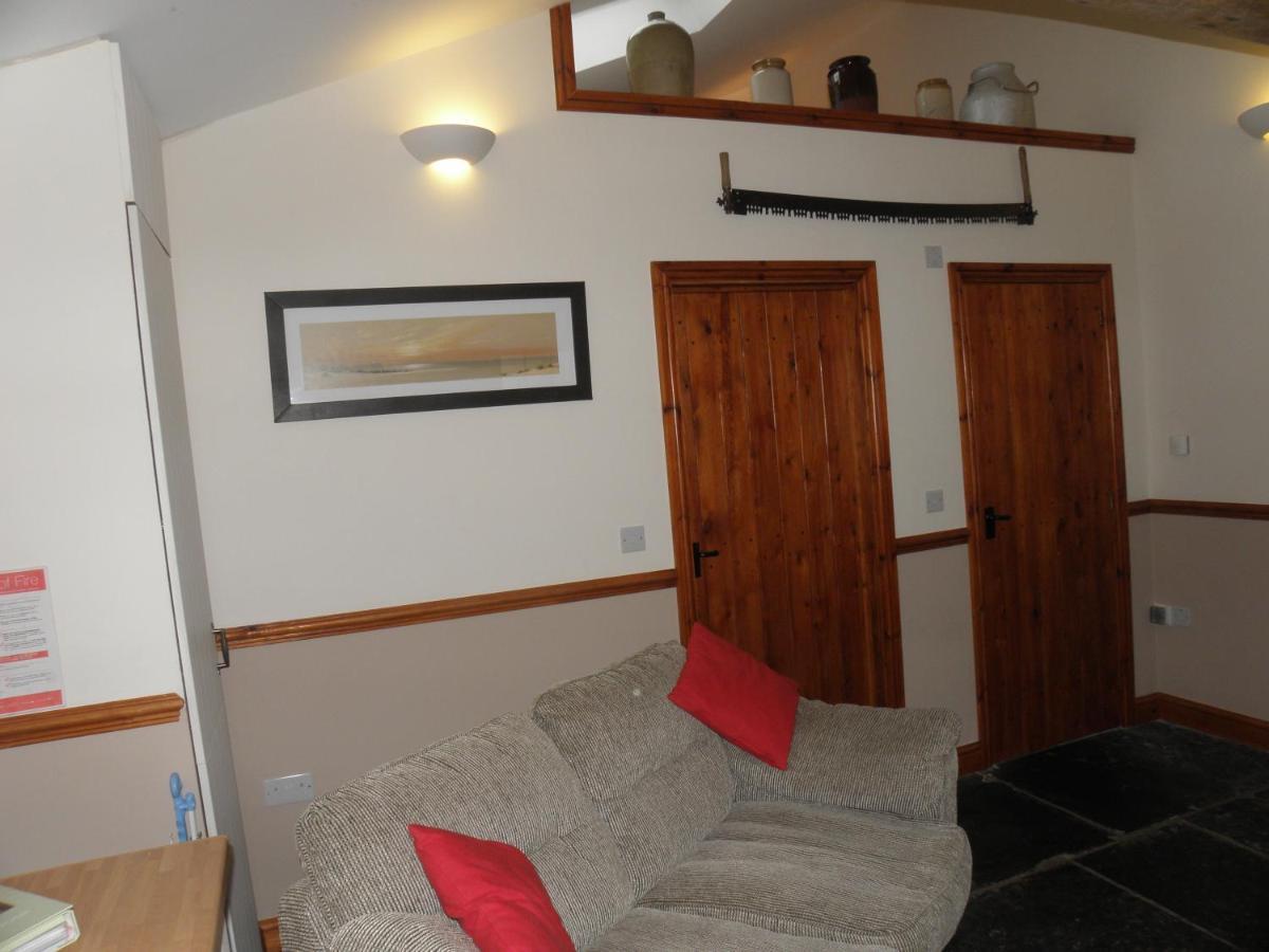 Ferienwohnung Old Bakehouse Holmrook Exterior foto